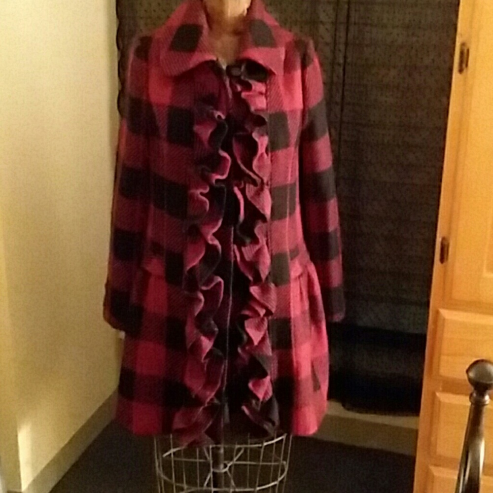 Buffalo Plaid Ruffled Peacoat